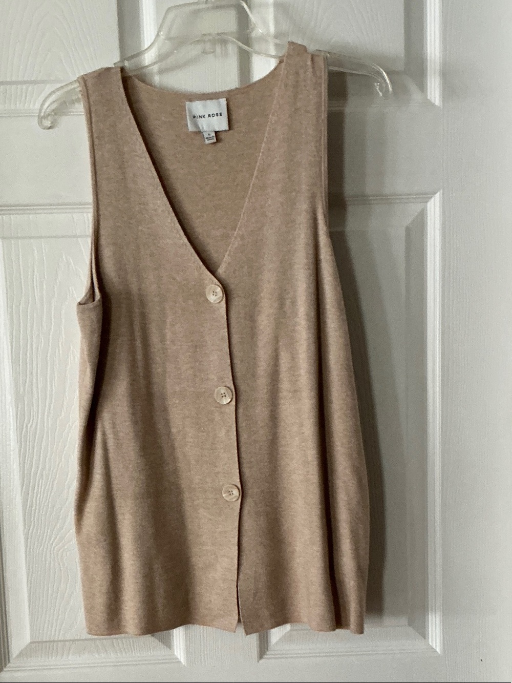 Pink Rose Button-Front Knit Vest in Taupe